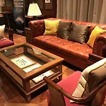 Incredible Chinese Luxury Apartment