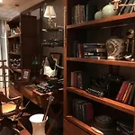 Incredible Chinese Luxury Apartment