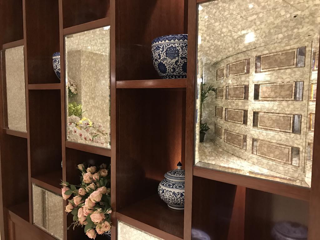 Apartment Incredible Chinese Luxury *