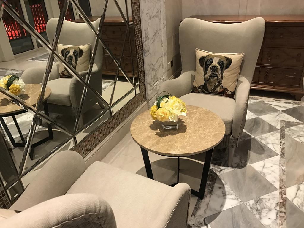 Apartment Incredible Chinese Luxury Hong Kong